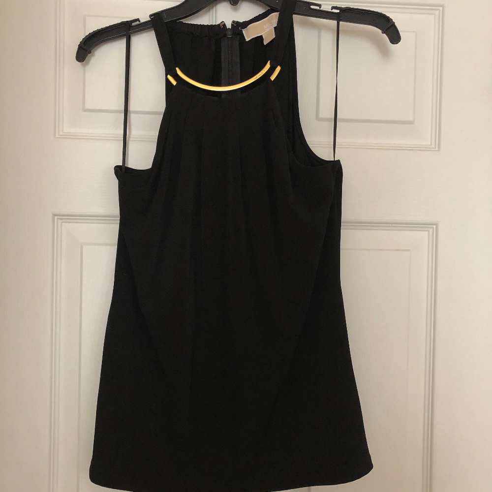 Block tank top with gold bar accent